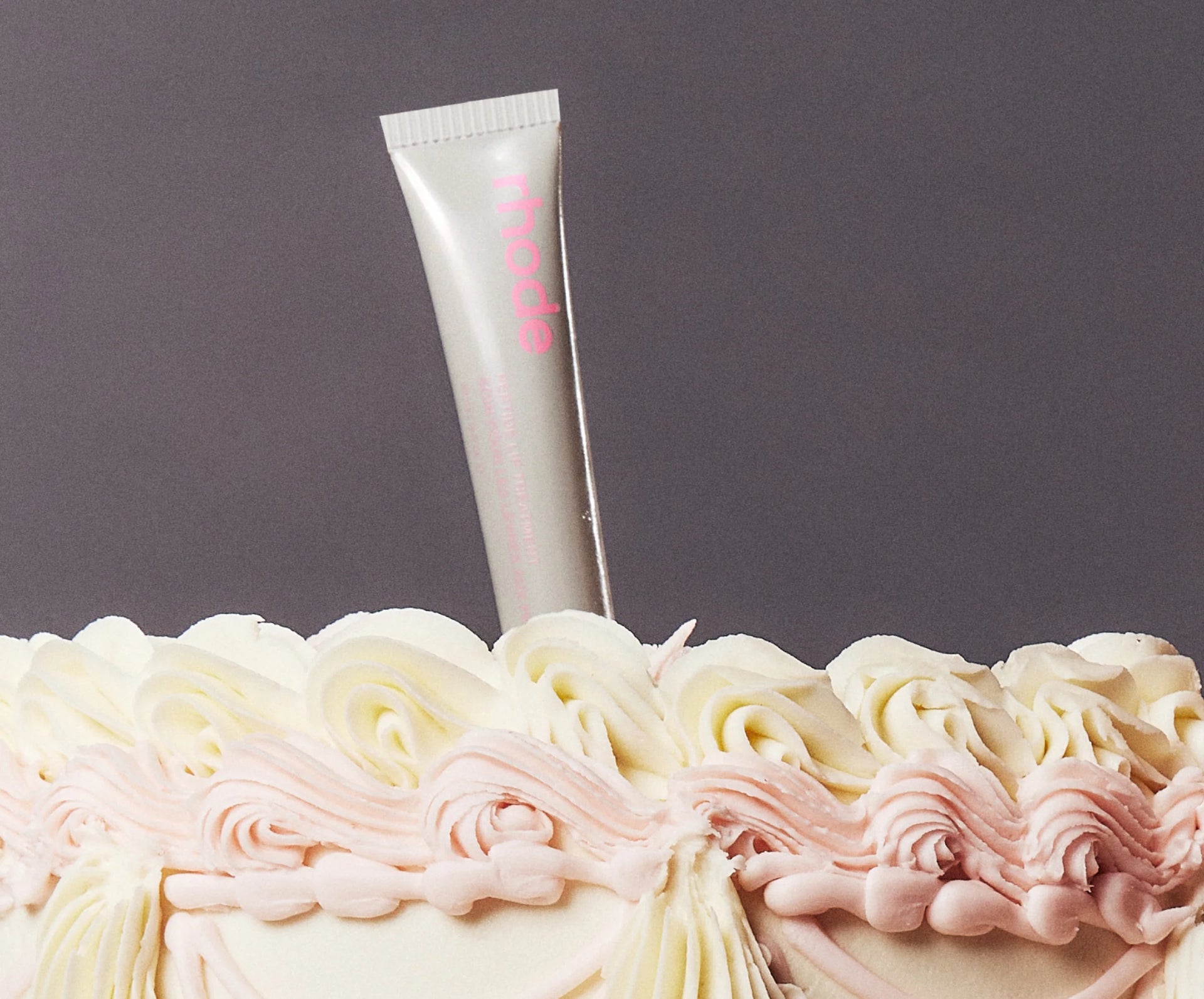 RHODE - Peptide Lip Treatment / Rhode Vanilla